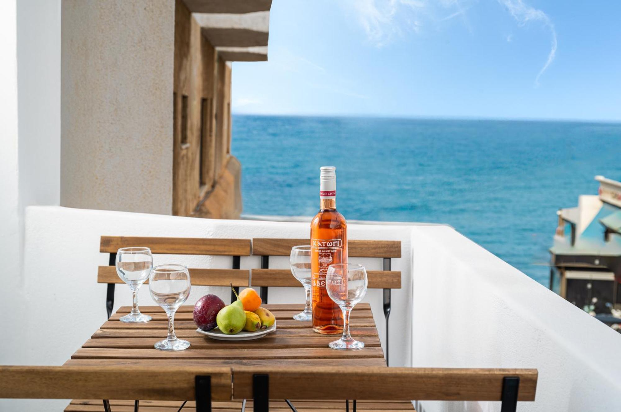 Makas Suites Limenas Chersonisou Exterior foto